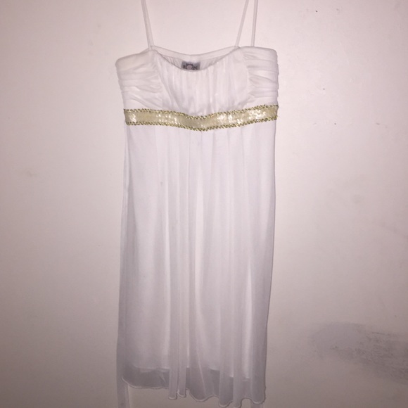 White dress👗