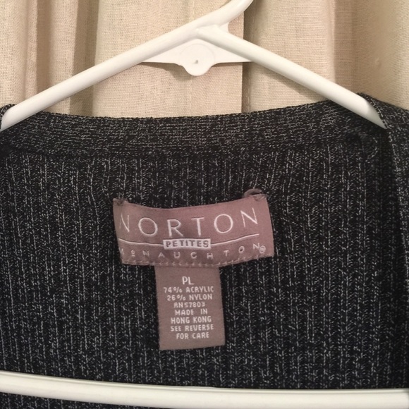 Sweater - Picture 3 of 4