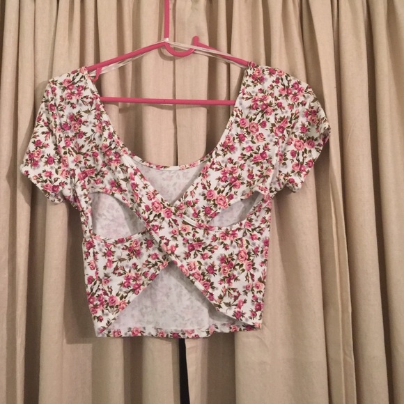 Top - Picture 2 of 3