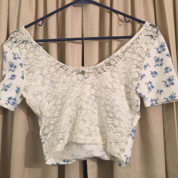 Top - Picture 2 of 2