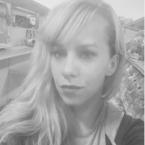 Meet your Posher, Alisha