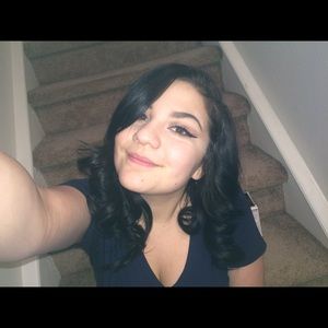 Meet your Posher, Akira