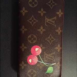 Louis Vuitton Cheries wallet