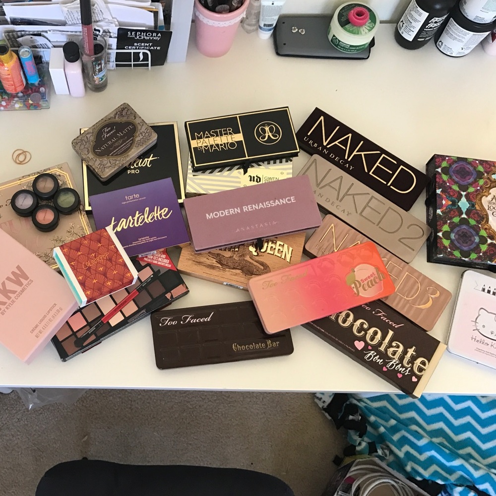 Hello🌸 - Picture 3 of 3