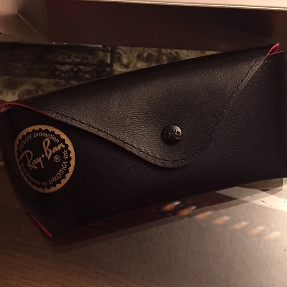 Pre owned Ray ban