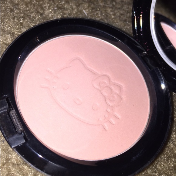 mac hello kitty products for sale | eBay MAC Limited Edition Hello Kitty beauty powder