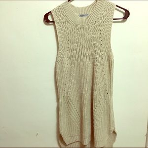 Knitted Sleeveless Sweater