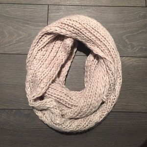 Oatmeal/cream thick knit infinity scarf