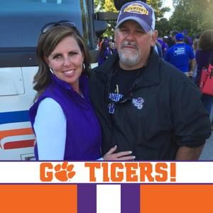 Meet your Posher, Dee