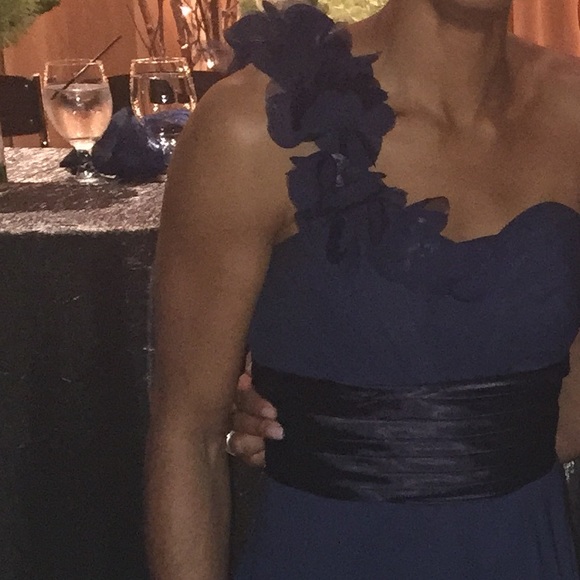 💥️SOLD 💥 Gown/Prom Dress - Picture 4 of 4