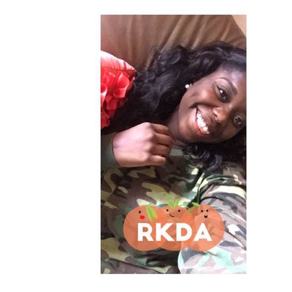 Meet your Posher, Na'Imah - Picture 2 of 2