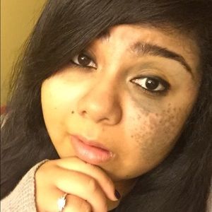 Meet your Posher, Nichole