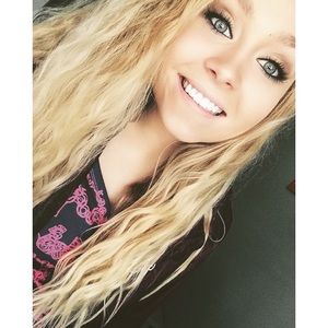 Meet your Posher, Taylor