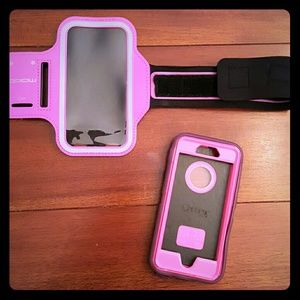 Iphone 6 Otterbox and iPhone 6 armband