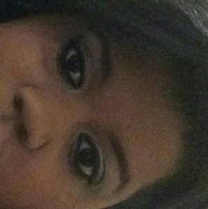 Meet your Posher, Qiana