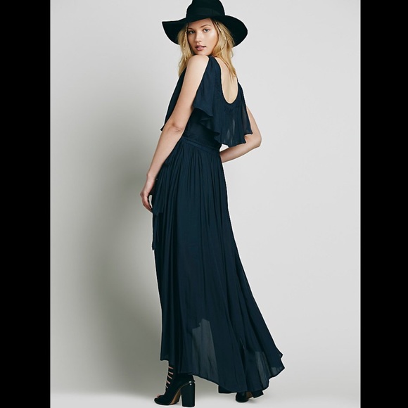 Free People Dresses & Skirts - 💜bundled Free People open shoulder maxi