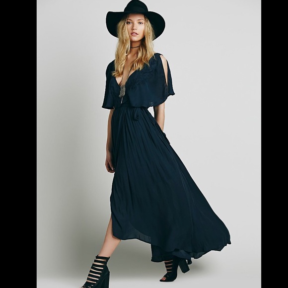 💜bundled Free People open shoulder maxi - Picture 2 of 4