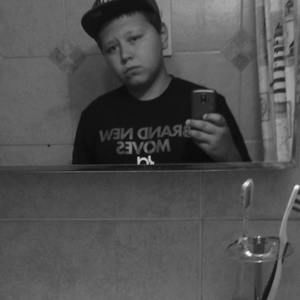 Meet your Posher, Marcos