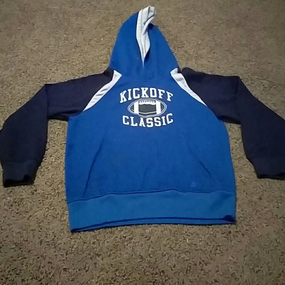 2 pullover jackets - Picture 2 of 3