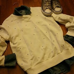 Zara Tops - ZARA Fun Basic Sweatshirt w/gold studs Zara Tops - ZARA Fun Basic Sweatshirt w/gold studs