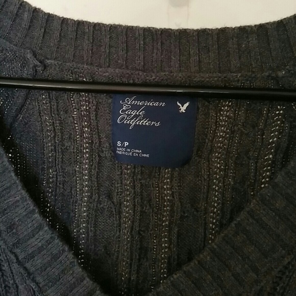 Grey fitted sweater by American eagle - Picture 2 of 3