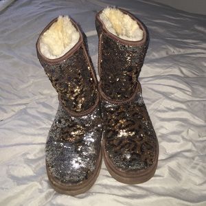 Leopard/Silver Sequin Uggs