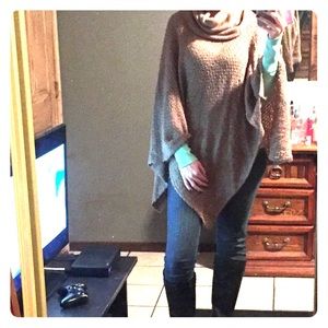 🌟🌨Knit Sweater Poncho 🌨🌟