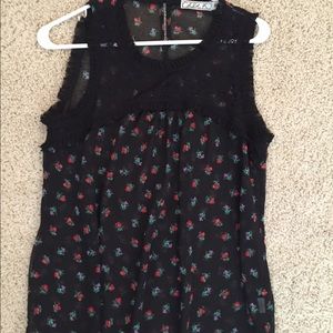 Chloe K black & floral tank top - Medium