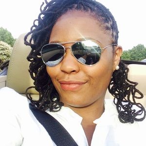 Meet your Posher, Tonia