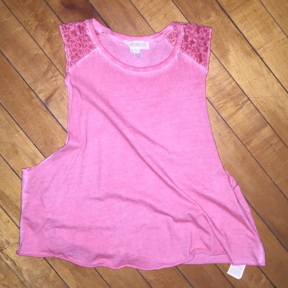 Forever 21 tank