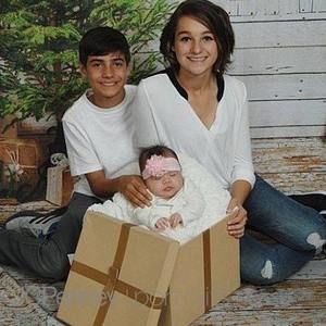 Meet your Posher, Jade