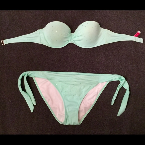 •Victoria Secret bikini•