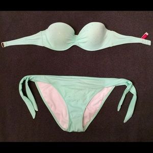 •Victoria Secret bikini•