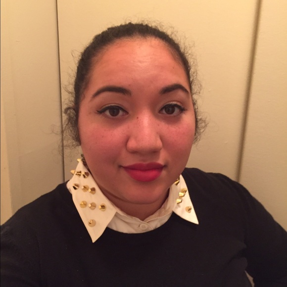 Meet your posher, stephanie! - Picture 4 of 4