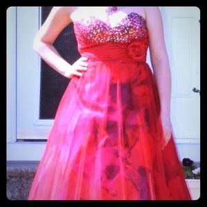 Gown must go!! Moving