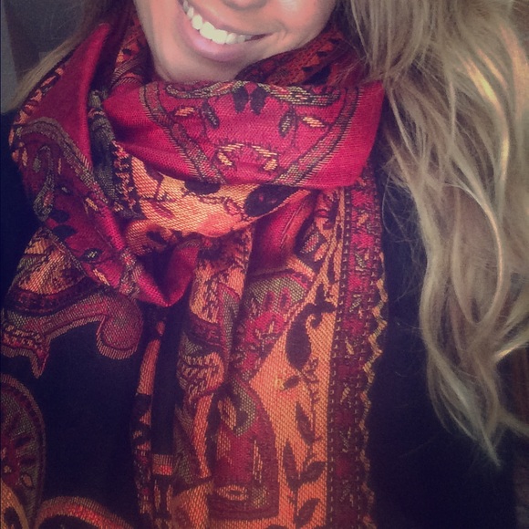 Beautiful scarf