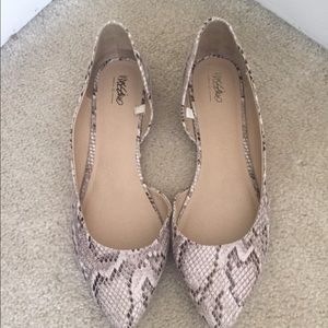 Snake print open side flats