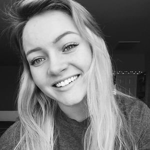 Meet your Posher, Catherine