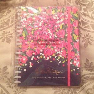 Lilly Pulitzer Agenda Planner Aug 2015-Dec 2016
