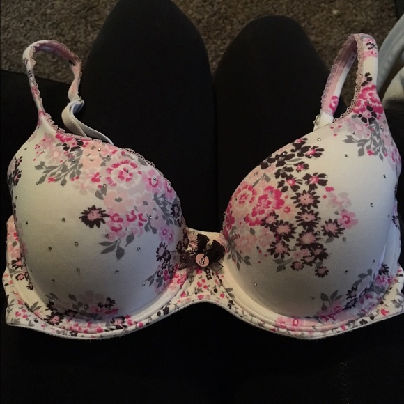 Victoria's Secret bra