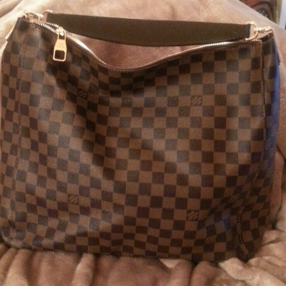 Handbags - Brand new never used checkered handbag