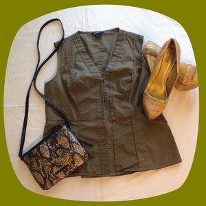 Olive Green Buttoned Sleeveless Top