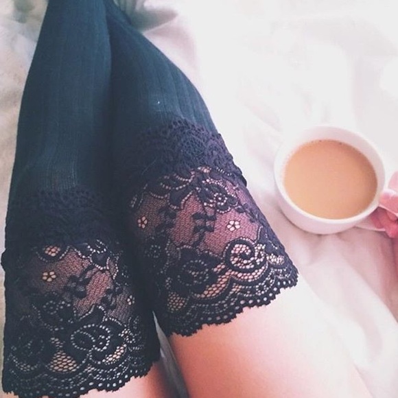 Best selling Vanity lace knee high socks - Picture 4 of 4