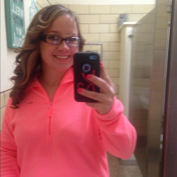 Meet your Posher, Kim - Picture 1 of 1