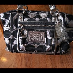 Coach Poppy Large Handbag
