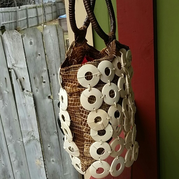 Very Unique Handbag - Picture 2 of 4