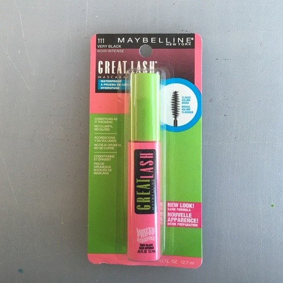 Maybelline New York great lash mascara