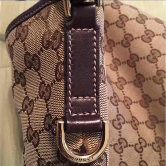 Gucci purse - Picture 2 of 4