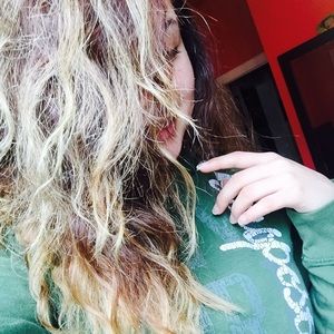 Meet your Posher, Janeth