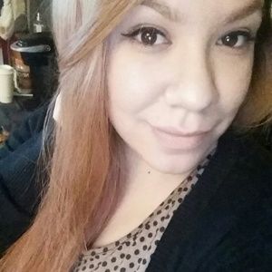 Meet your Posher, Priscilla